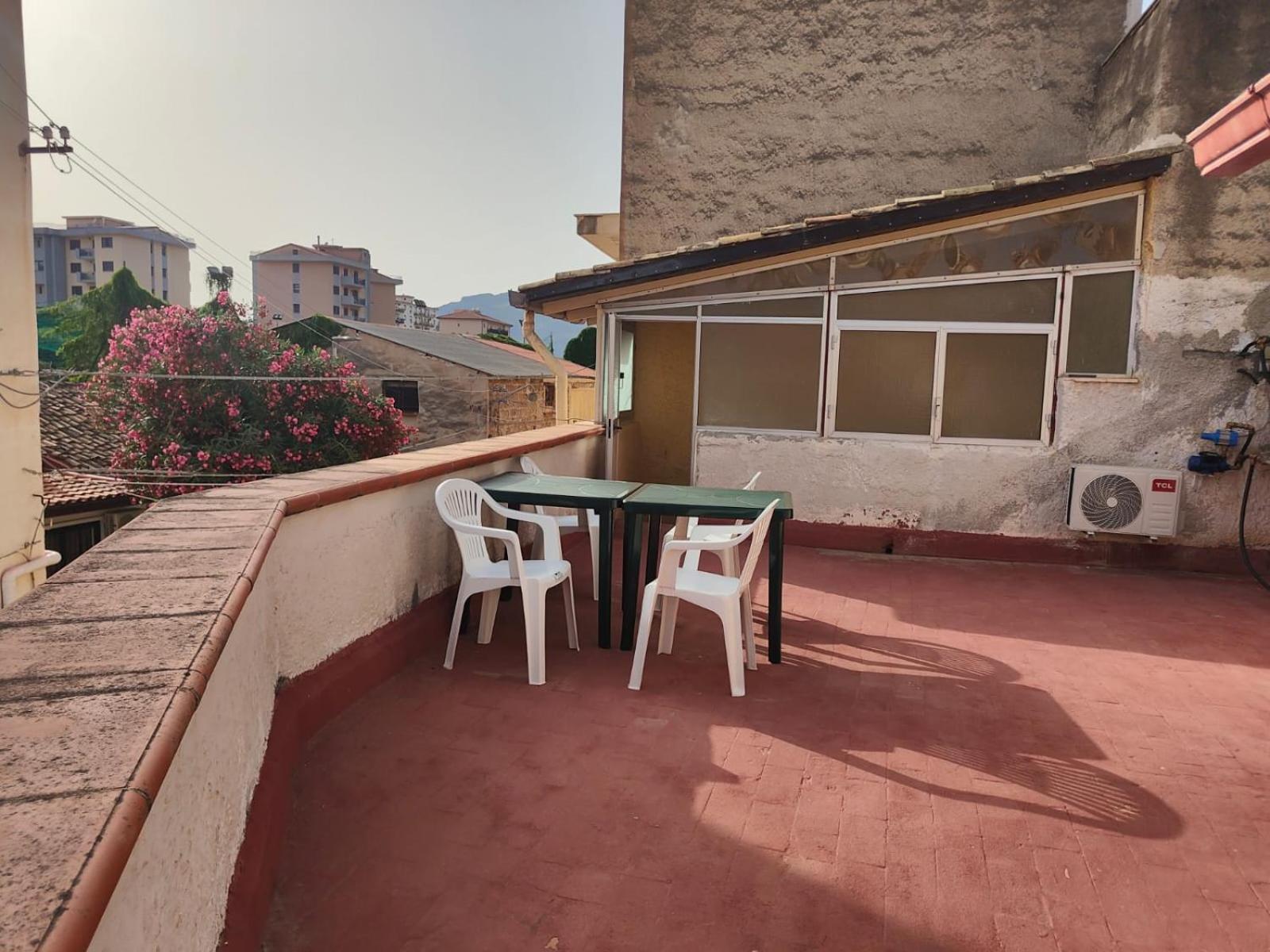 Aurigio Apartment Palermo Luaran gambar